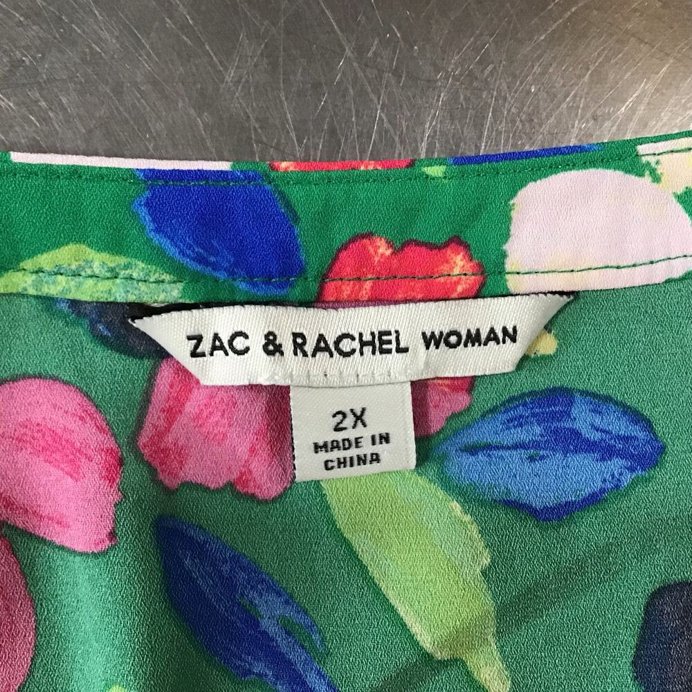 Zac & Rachel Woman Birght Floral V-Neck Flutter Sleeve Blouse 2X - Picture 5 of 8